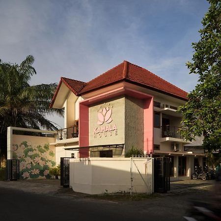 Kamala House Hostel Tugu Ngoại thất bức ảnh