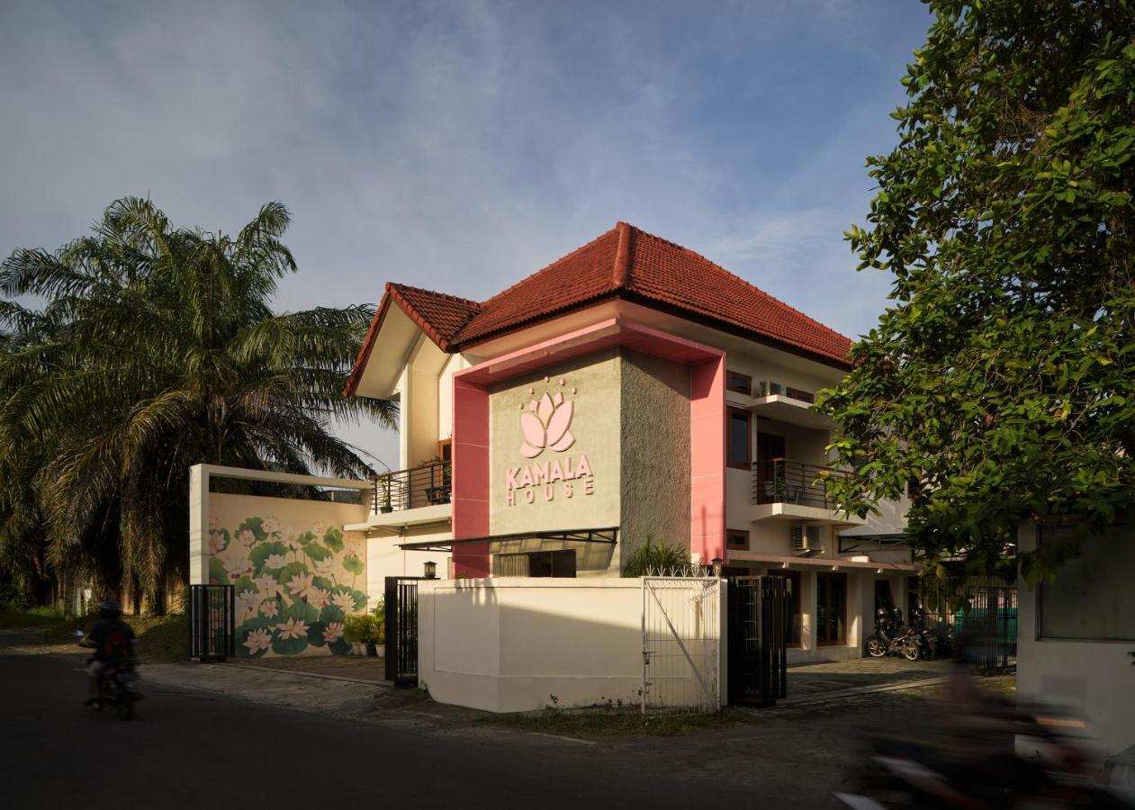 Kamala House Hostel Tugu Ngoại thất bức ảnh